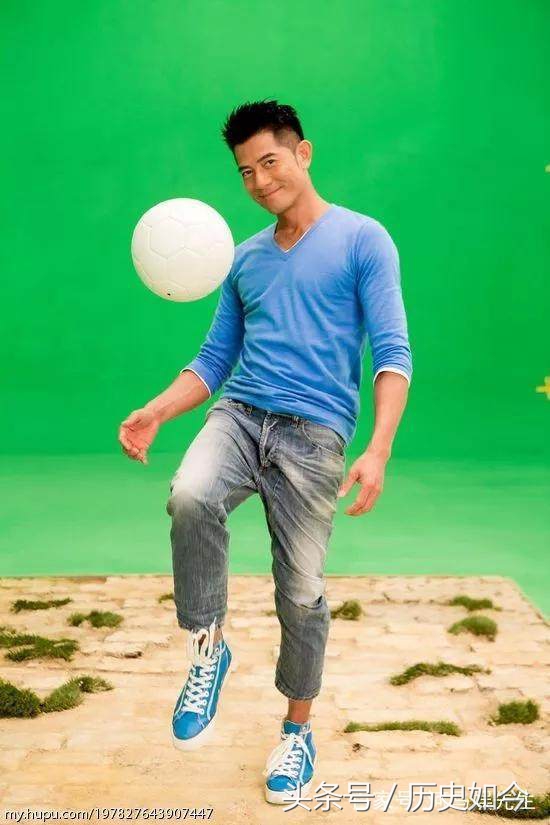 哪些明星迷鹿晗,梅西明星迷弟