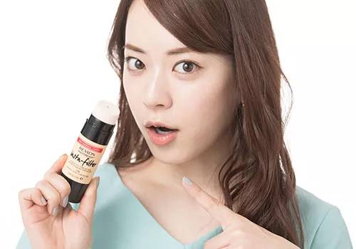 露华浓混合性油皮粉底测评,平价好用粉底露华浓