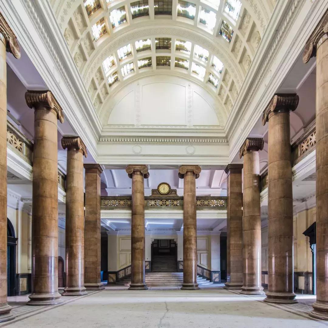 天津人八成有这样的朋友：浑身匪气说话冲肺管子，顾家又无微不至