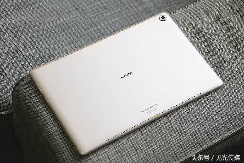 小米平板4与华为m5测评,华为m5平板和小米平板4plus对比