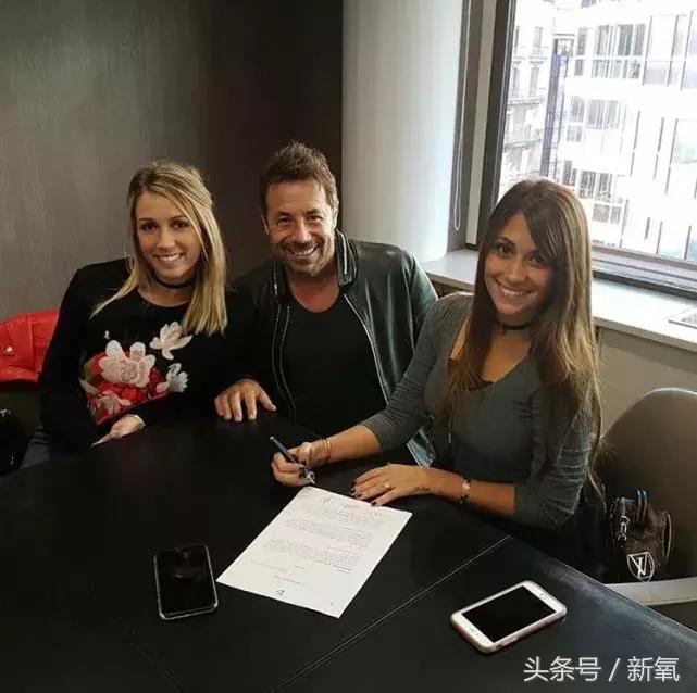 这个女人8岁就征服了球王,玛丽苏式的剧情都发生在她身上了!