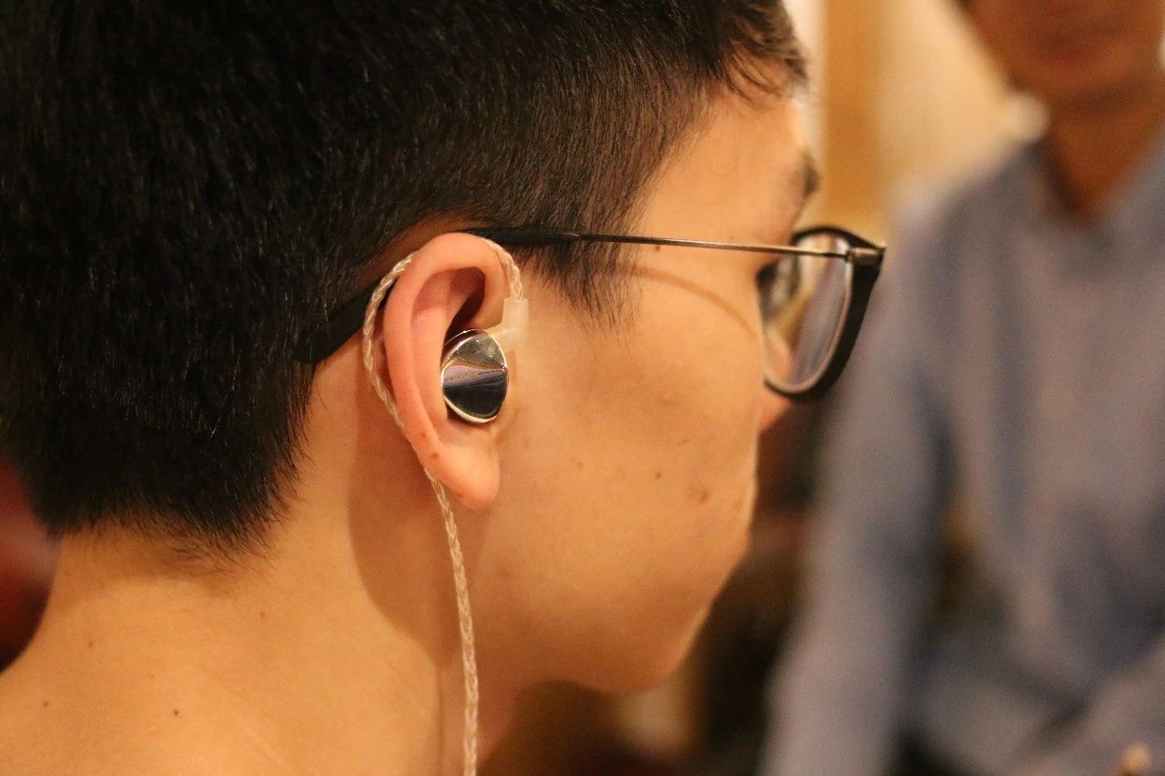 时隔两年多的聚会,时隔两年的聚会