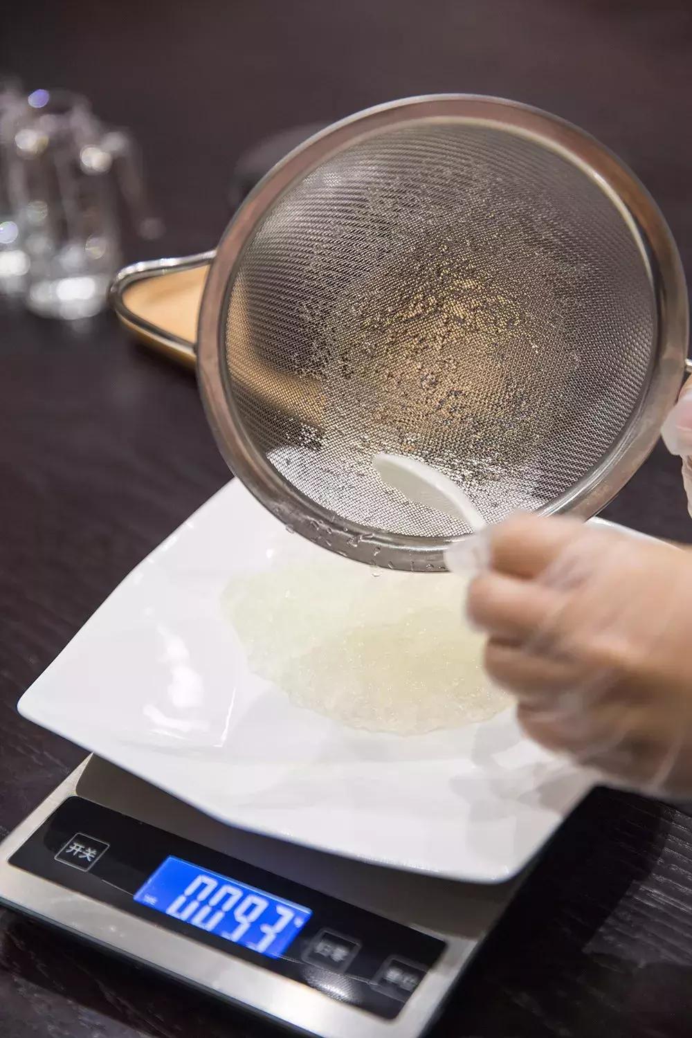 顶级金丝燕的燕窝,天然的官燕燕窝一般在哪里买