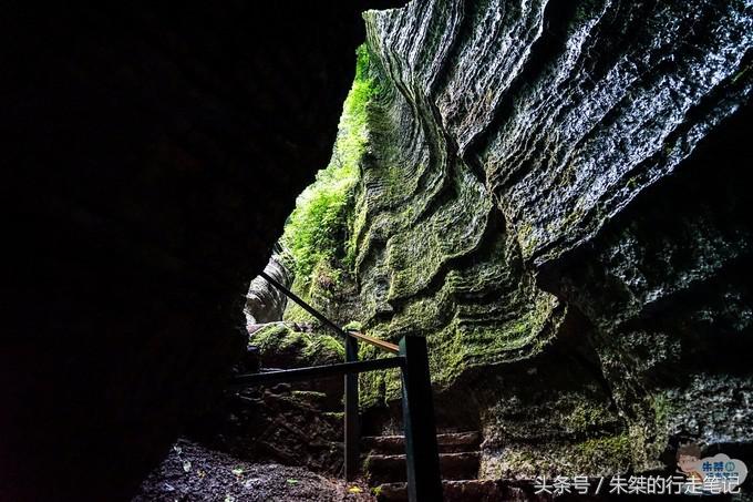 重庆观音桥网红打卡景点白天,打卡重庆网红夜景