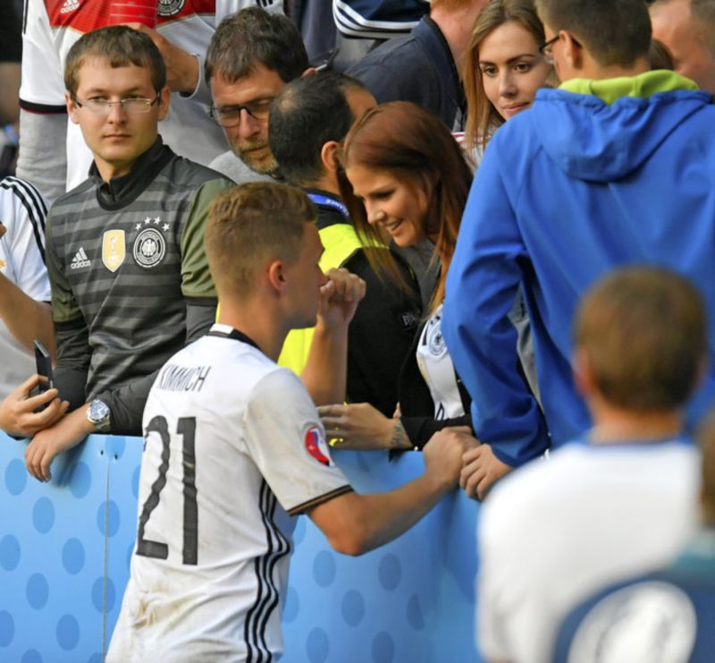 德国队逆境爆发,德国队走出低谷期了吗