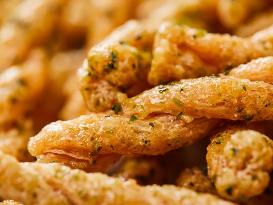 办公室小零食麻花香辣,办公室疯抢零食