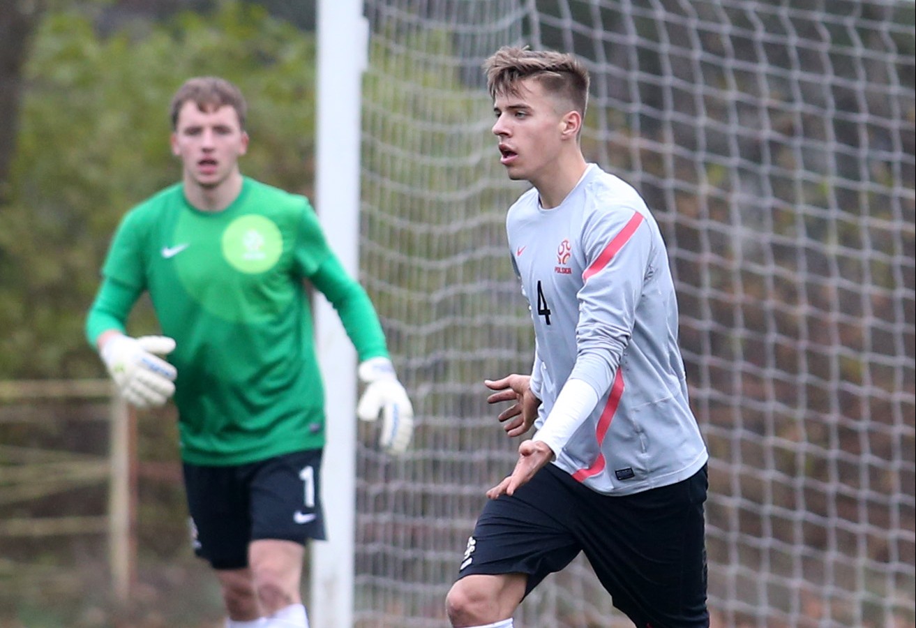 从英超开始的中场大师之路,波兰王牌终于斩获个人世界杯首球