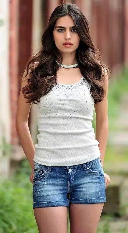 德国男模队抵达世界杯看看谁最帅,德国男模队太太团