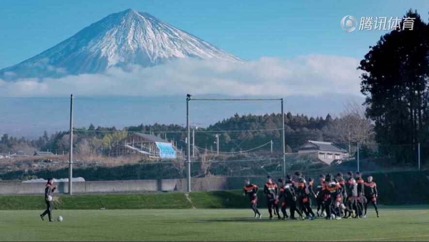 亚洲足球16强中国队踢得怎么样,2022日本足球世界杯进入16强了吗