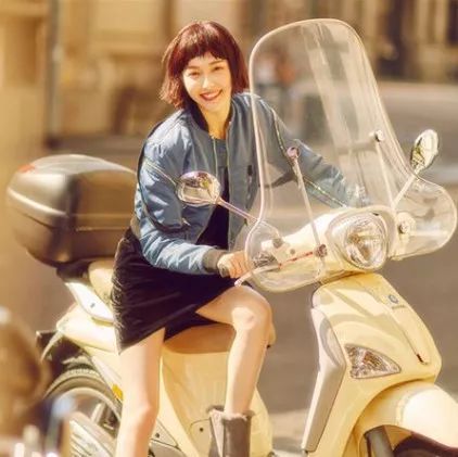 杨幂的刘海发际线,杨幂隐藏发际线的刘海