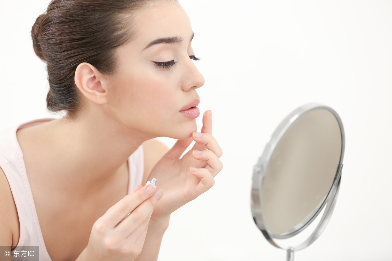 面膜过敏发红发热怎么办,用中药面膜脸部发红咋回事