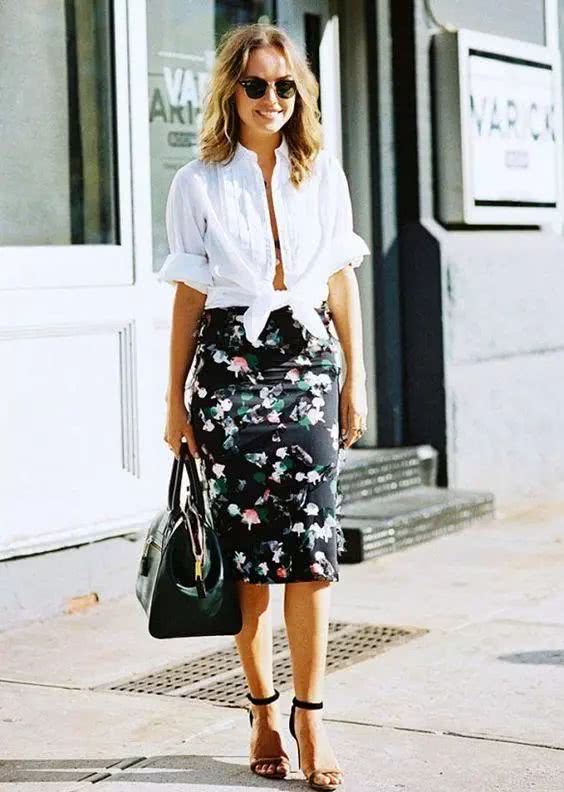 超模杜鹃的特征,超模杜鹃最新穿搭