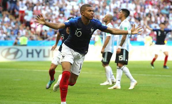 梅西将迎世界杯谢幕战,梅西遗憾告别大力神杯