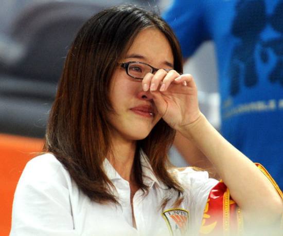 女生看世界杯到底在看什么,女人看世界杯看的是颜值