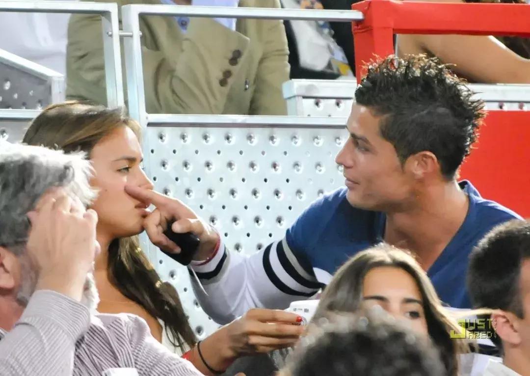 维密超模aa和c罗,c罗全球最帅面孔