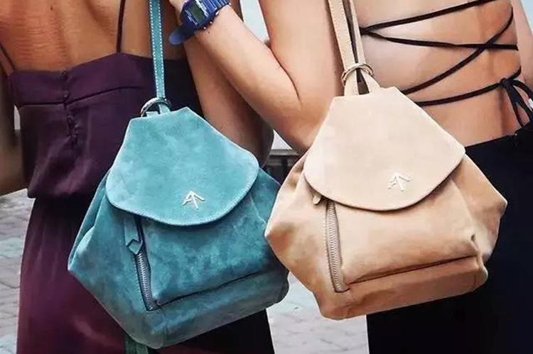 除了北极狐还有什么双肩包,北极狐双肩包雾灰和霜绿哪个好看