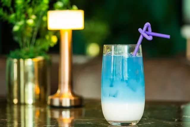 这该是佛山最独特的足球Pub，送完半打科罗娜还送鸡尾酒你点睇？