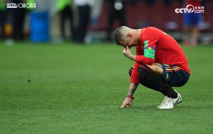 西班牙足球黄金一代将谢幕,世界杯出局