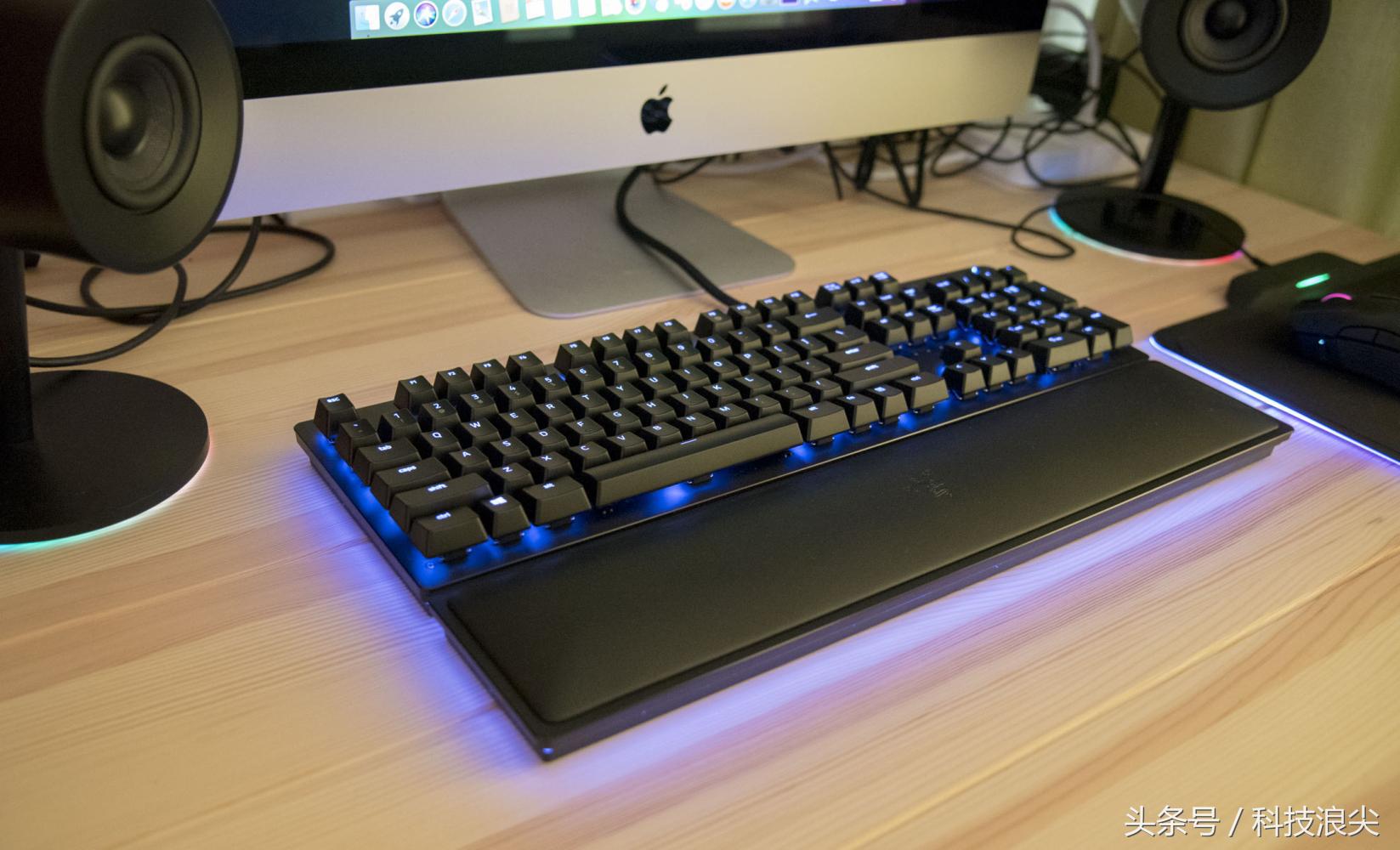 雷蛇猎魂光蛛竞技版测评,雷蛇猎魂光蛛精英版测评