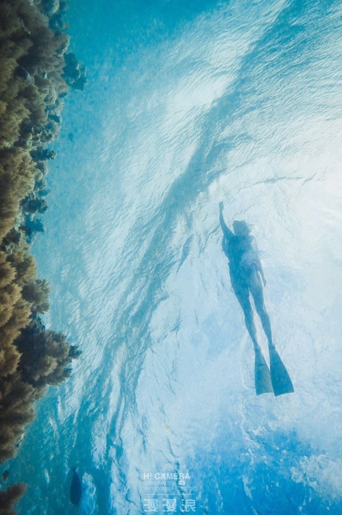 一个人的浪漫旅行视频,一个人的浪漫旅行自由自在