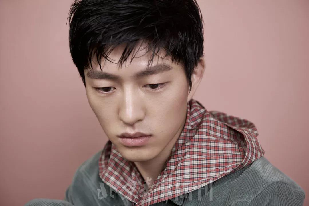 金大川片段,金大川最新街拍