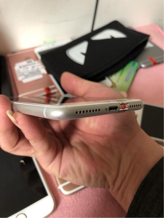 美版iphone8plus95新,iphone8plus256g国行1499