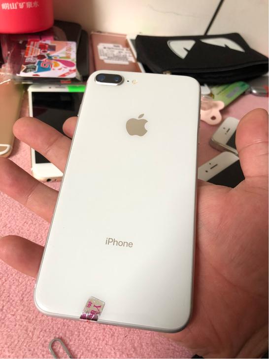 美版iphone8plus95新,iphone8plus256g国行1499