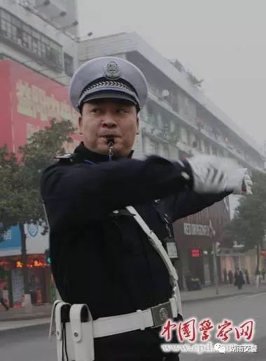 政治建警强定力从严治警,政治建警从严治警确保实效