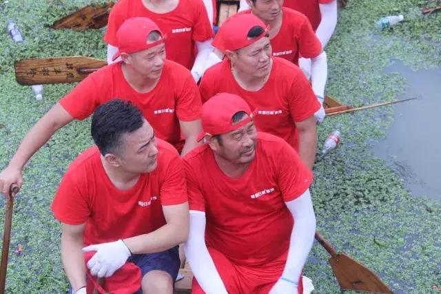 芜湖东易日盛龙舟节,东易日盛划龙舟