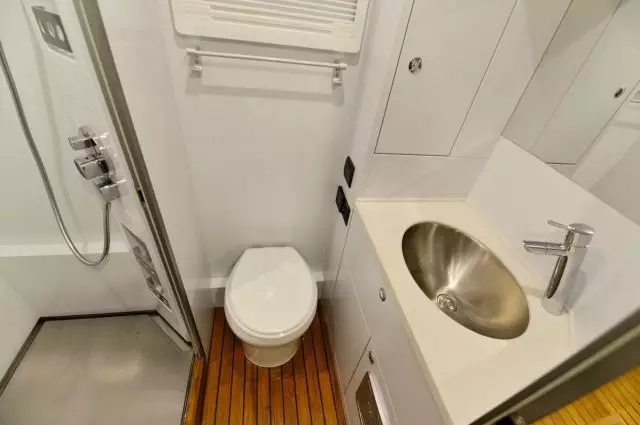 世界五大顶级4x4越野房车阿莫迪罗,armadillo征服者系列