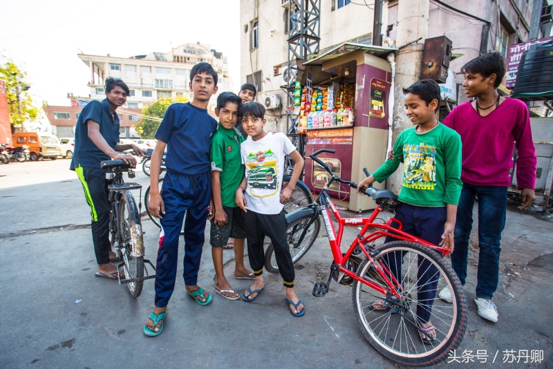 印度人脏到什么程度,为什么印度人看起来那么脏