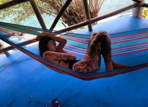 空姐可以纹身么,空姐可以纹身吗