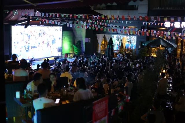 那些年叱咤成都少陵路、九眼桥的夜店金腰带，如今都散落在339了吗