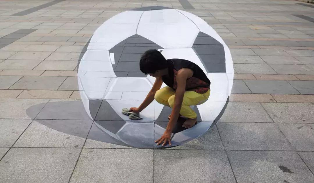 足球的艺术字简单,足球的艺术作文