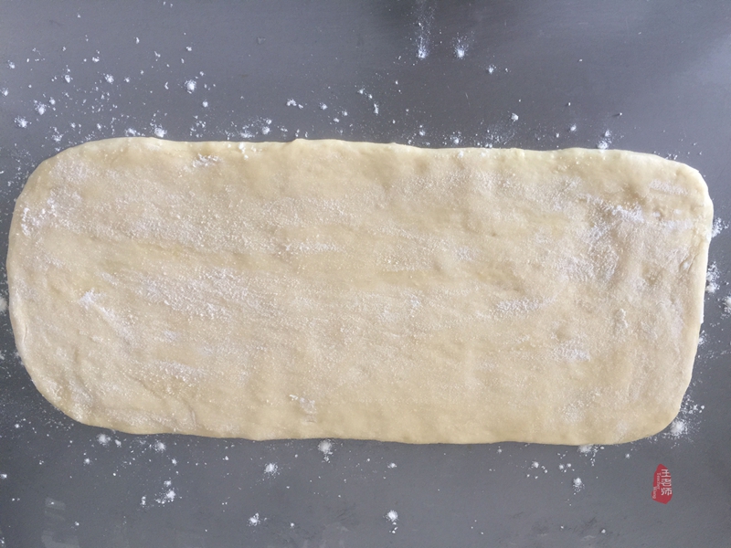 正宗酥香小油条,小油条香酥蓬松的做法用膨松剂