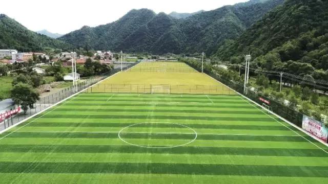 三角坝22度的夏天,22度的夏天合唱