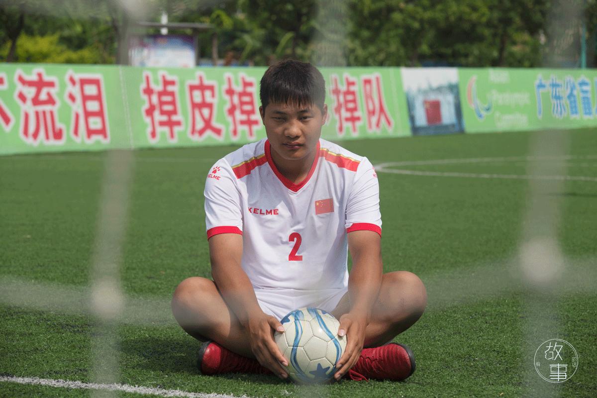 仅16岁替补球员一球踢进世界杯,靠一己之力带赢世界杯的球员