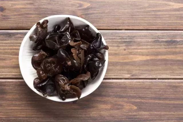 血管清人长寿4种清血降脂食物,常吃什么东西可以清血降脂