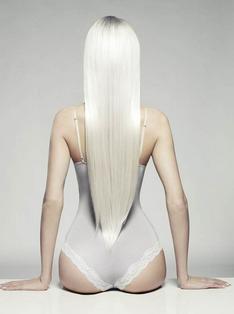 女性产后脱发吃什么药,女性产后大出血导致脱发