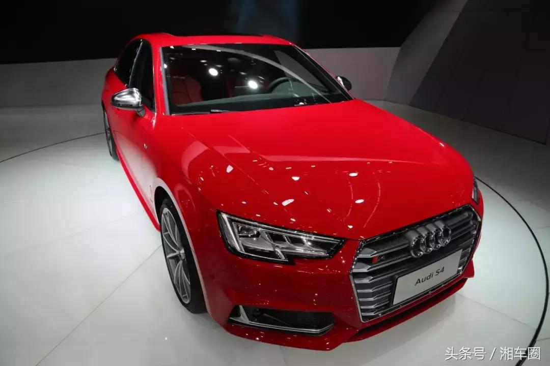 奔驰amga45vs奥迪s4,奔驰奥迪s4