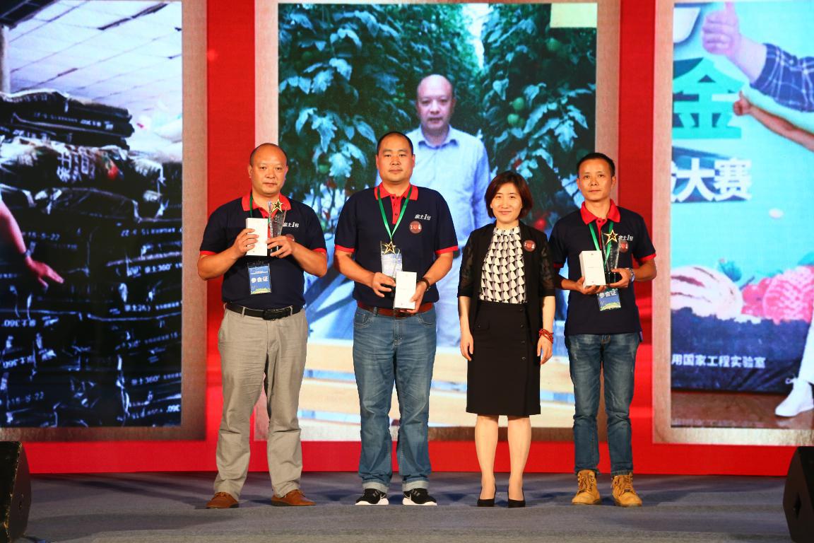 不会做农资的请注意,这位经销商的成功你可以复制