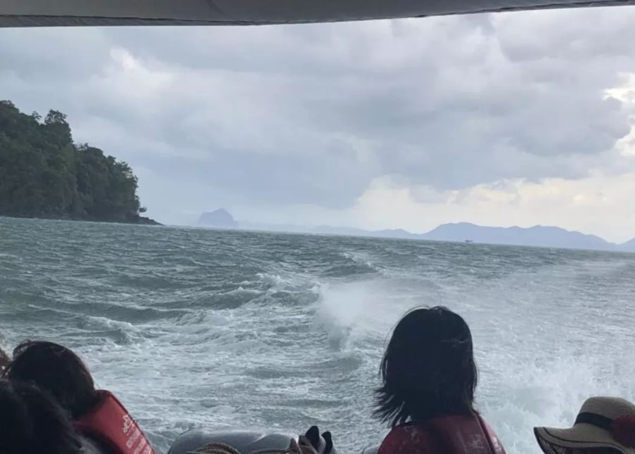 游船翻沉42人遇难,泰国游船倾覆最新消息