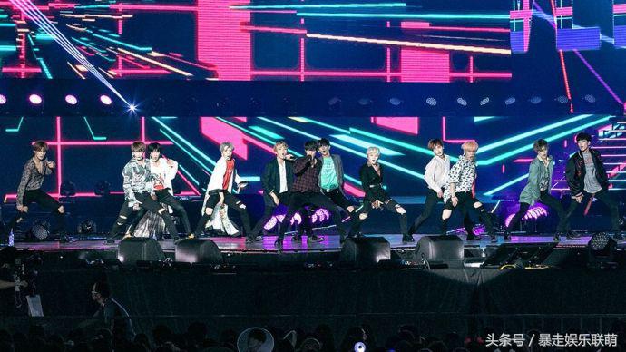 6大人气韩团中国台湾开唱，防弹少年团自制手幅献粉丝超暖心！