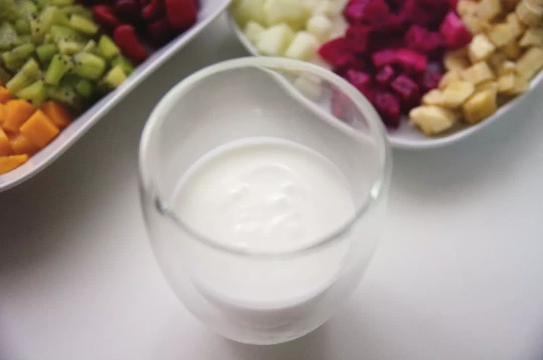 人气火爆的炒酸奶,适合孩子制作的炒酸奶