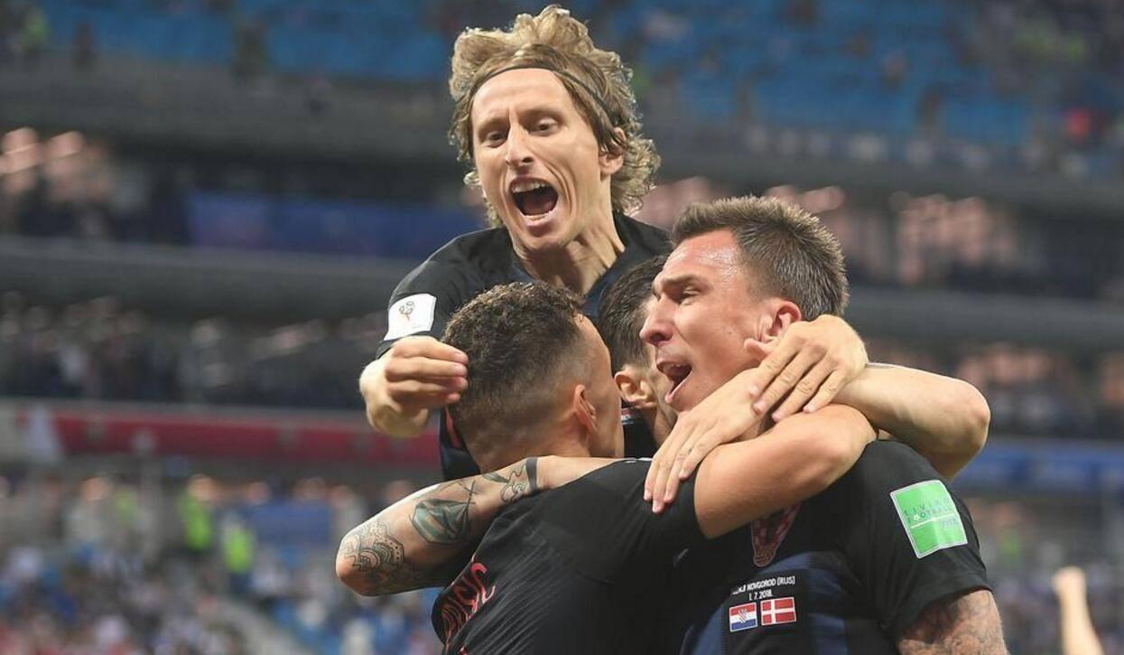 从此他们和苏克一样伟大，克罗地亚20年再回四强，总统成第一迷妹