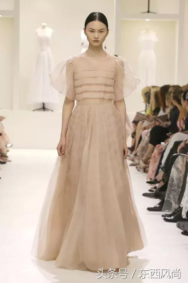 迪奥二零一九秋冬高定秀,2019迪奥高级定制秋冬