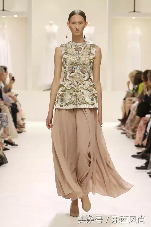 迪奥二零一九秋冬高定秀,2019迪奥高级定制秋冬