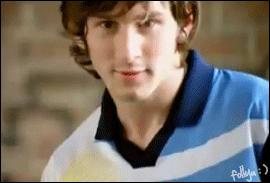 梅西踢球的那些愤怒时刻,梅西踢球就像球粘在脚上