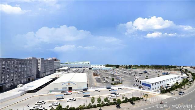 驾校教练一个月挣多少钱,驾校教练工资和学员通过率挂钩吗