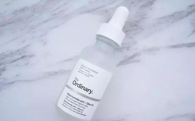 难道这就是从天而降的万金油！人手一瓶，谁用谁年轻！